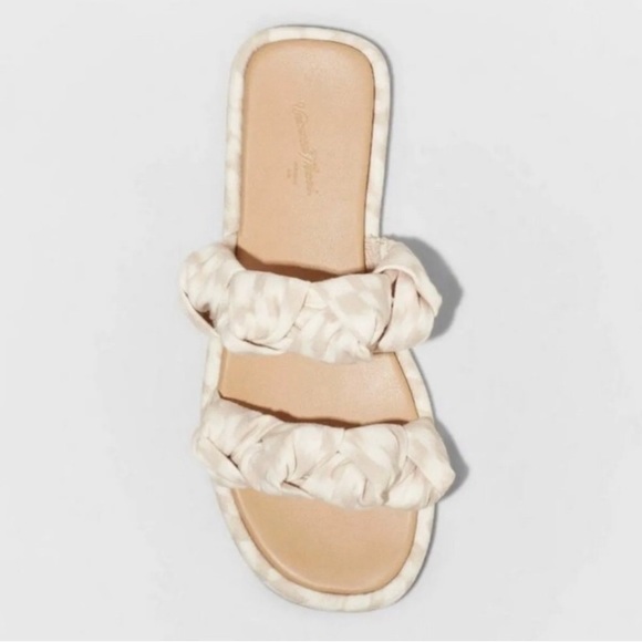 Universal Thread MEG Almond Knotted Fabric Slide Sandal Flat NWT $25 - Picture 3 of 6